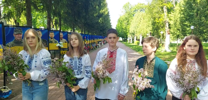 Пам’ятаємо. Вшановуємо. Перемагаємо.