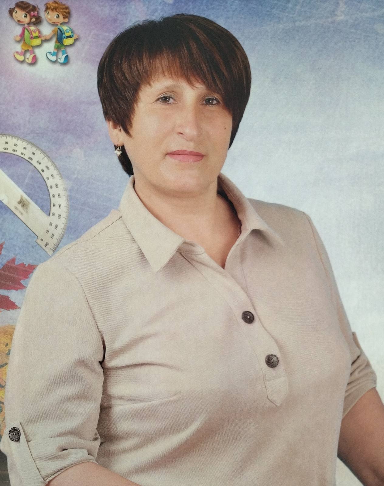 Невідома Олена Василівна