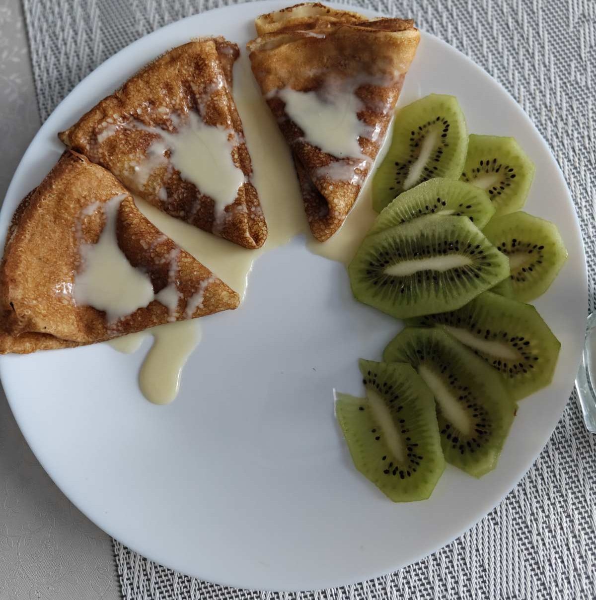 Гапоненко Марія та Софія 6 А 3 А